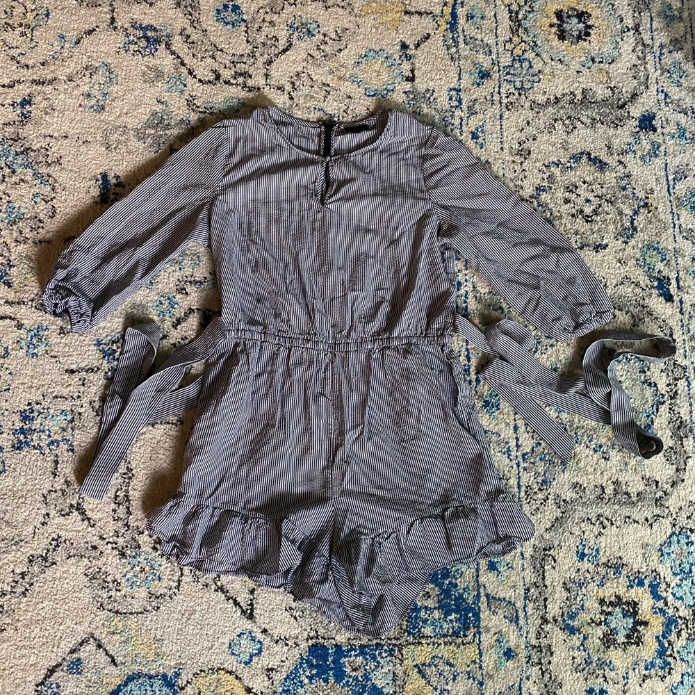 Romper Size Large - Picture 3 of 6